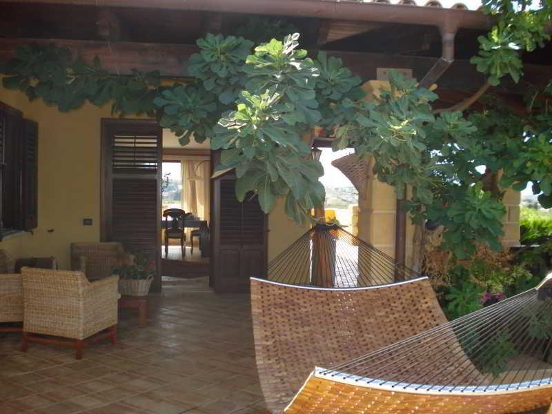 Villa Carlo Resort Marsala Exteriör bild