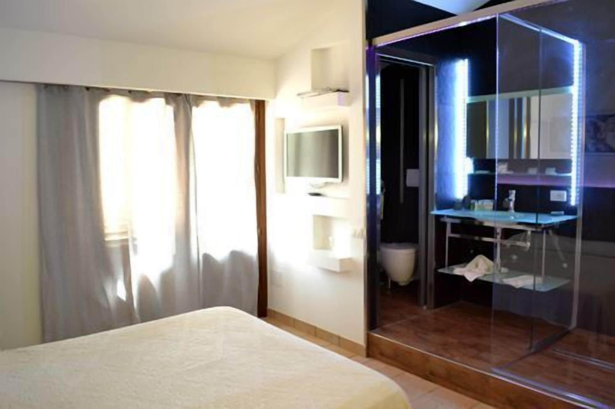 Villa Carlo Resort Marsala Exteriör bild