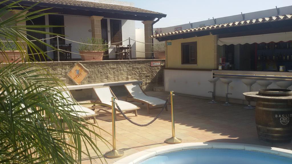 Villa Carlo Resort Marsala Exteriör bild