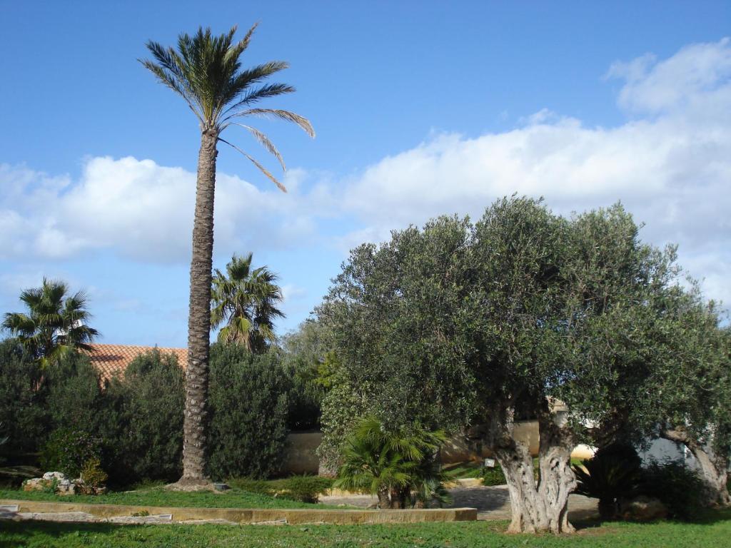 Villa Carlo Resort Marsala Exteriör bild