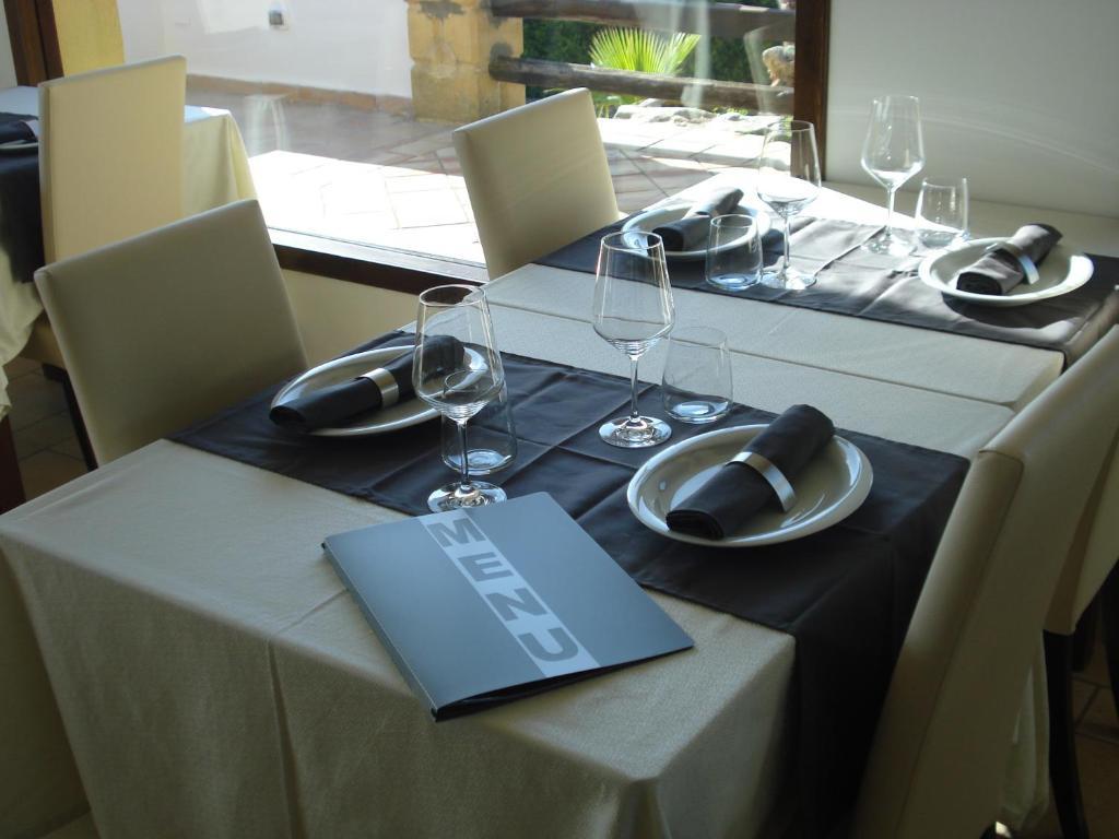 Villa Carlo Resort Marsala Exteriör bild